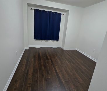 For Lease - 561 Queen Mary Drive, Brampton, Ontario - Photo 6