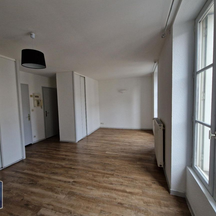 Location Appartement 1 pièce 28m² POITIERS 86000 - Photo 1
