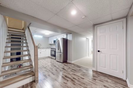 For Lease - 3273 Huxley Drive, Mississauga, Ontario - Photo 3