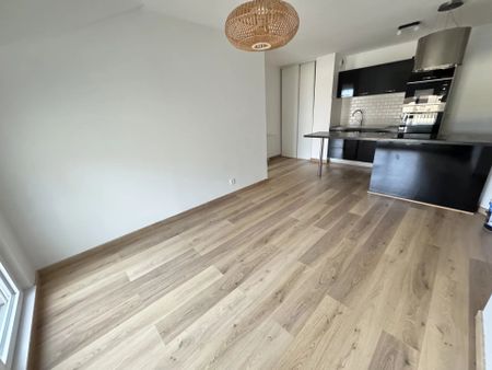Location Appartement 2 pièces 39 m2 à Quincy-sous-Sénart - Photo 5