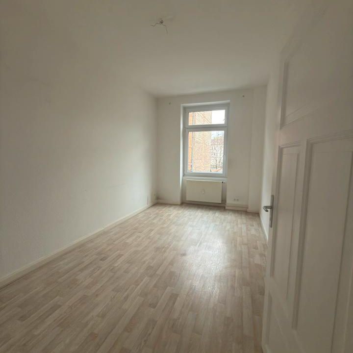 Wir schenken Ihnen die erste Kaltmiete zum Einzug - Foto 1