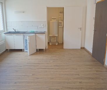 Location Appartement 1 pièce 26m² - Photo 1