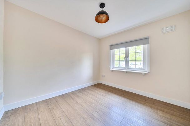 2 bedroom bungalow to rent - Photo 1