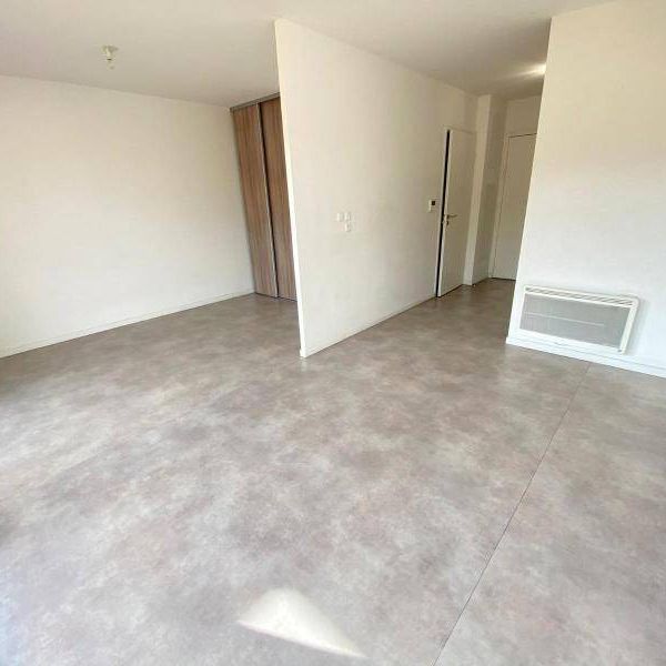 Location appartement récent 2 pièces 31.3 m² à Montpellier (34000) - Photo 1