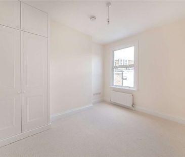 Beautifully presented three bedroom home situated in the heart of P... - Photo 3