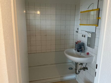 Großzügige 4-Zimmerwohnung in unserer Seniorenwohnanlage (ab 55) - Photo 5