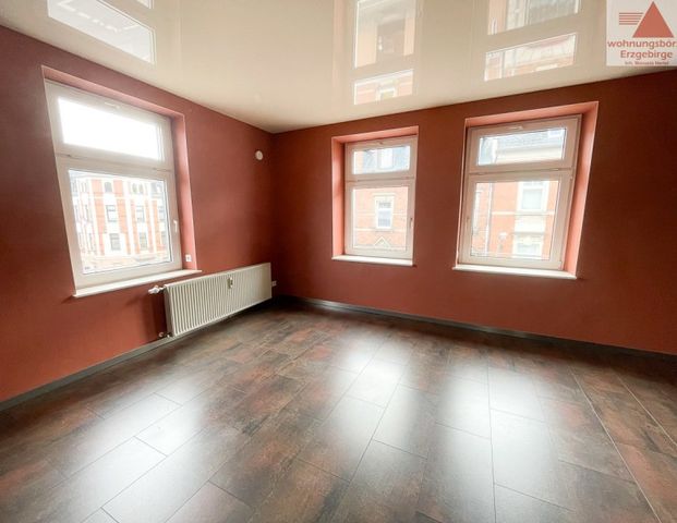 Stylische Maisonette-Wohnung mit offener Küche & großem Balkon - Photo 1