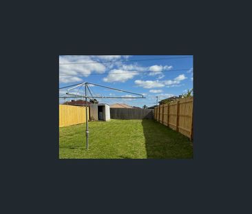 14 Winston Street, Lalor, Vic 3075 - Photo 4