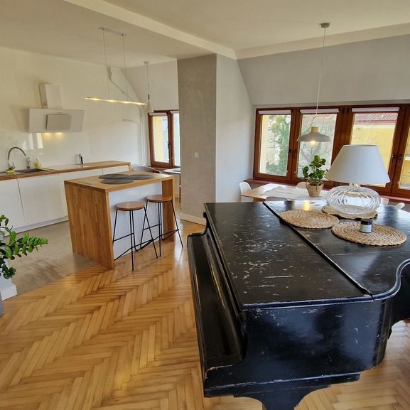 Stylowe mieszkanie na Starym Mieście - 2 pok - Zdjęcie 1