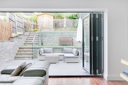 3 bedroom maisonette to rent - Photo 4