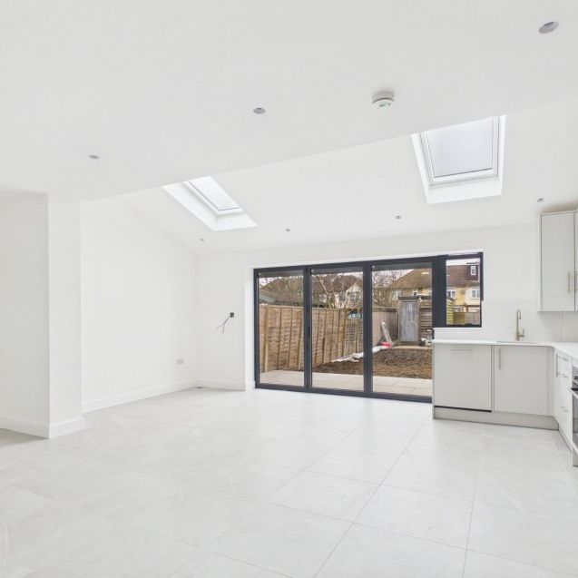 Granville Avenue, Feltham,TW13 - Photo 1