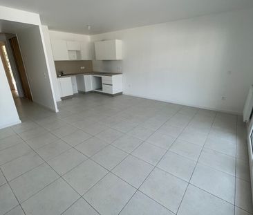 Location Appartement 3 pièces 71m² BOUCAU 64340 - Photo 1