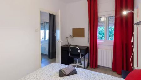 Carrer de Pareto, L'Hospitalet de Llobregat, Catalonia 08902 - Foto 3