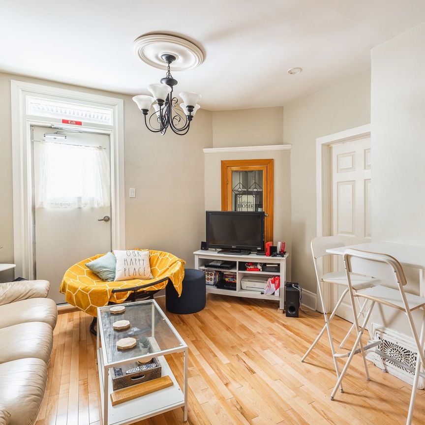 For Lease - 229 Charlotte Street Unit# 2, Lower Town - Sandy Hill, Ontario - Photo 1