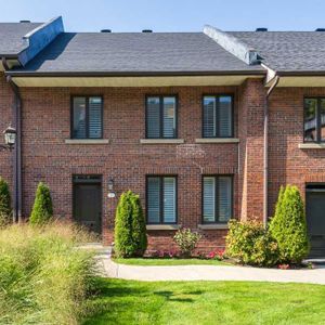 Maison en rangée 1789 PC, vue du parc Beaubien, 5 chambres! - Photo 2