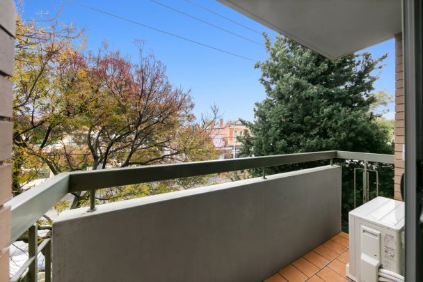 Just Renovated! - Photo 1