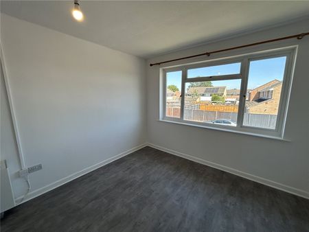 Pine Tree Close, Bridgwater, Somerset, TA6 - Photo 5