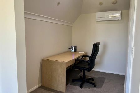 Furnished & low maintenance! - Photo 3