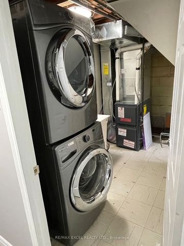 For Lease - 32 Todd Road, Toronto, Ontario - Photo 4