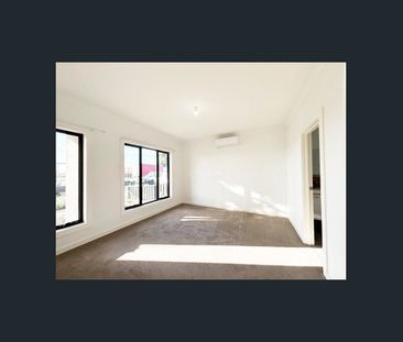 Four-bedroom home!! - Photo 2