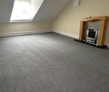 2 Bed Flat, Sandringham Drive, CH45 - Photo 6