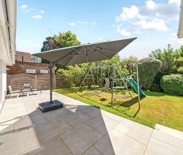 5 bedroom detached house to rent - Photo 3