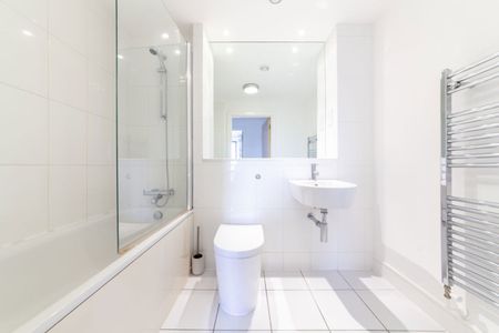 Mercury House, E16, London - Photo 5