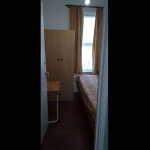 Room in a Shared House, Dunbar Road, N22 - Photo 2