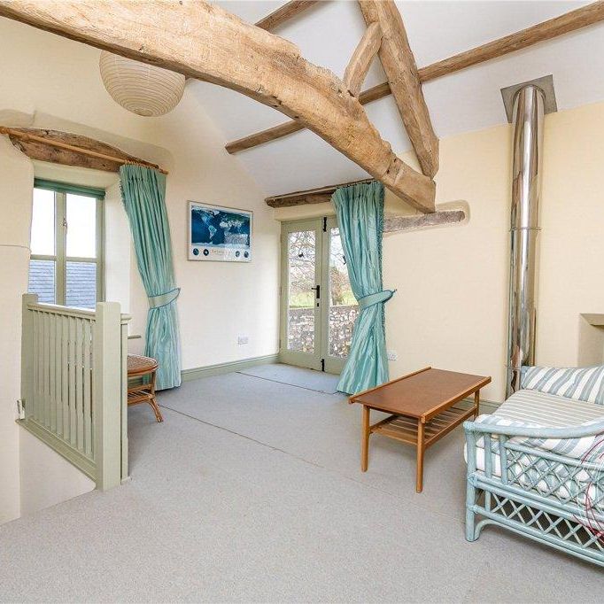 5 bedroom farm house to rent - Photo 1