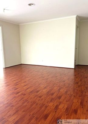 17 Webster Way, Pakenham - Photo 1