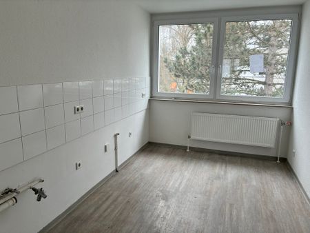 Geräumige 3-Zimmerwohnung im Herzen von Kurl -WBS erforderlich- - Foto 3