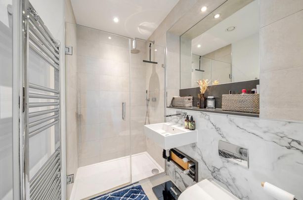 2 bedroom property to rent - Photo 1