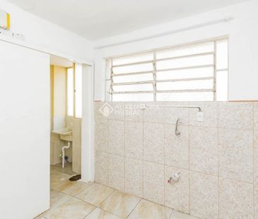 Apartamento com 2 quartos e 48m² para alugar em Menino Deus, Porto ... - Photo 2