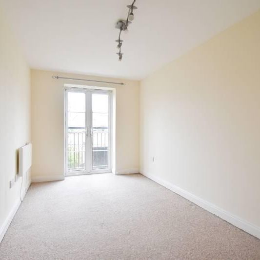 2 bedroom ground floor flat to rent - Photo 1