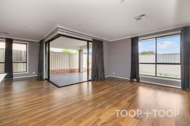 3-Bedroom Comfort & Style - Photo 1