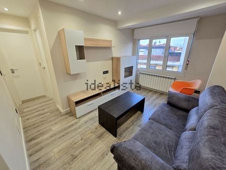 Alquiler de piso en Calle Menéndez Pelayo - Foto 3