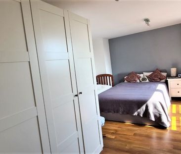 2 Bed Penthouse, Invito House, IG2 - Photo 4