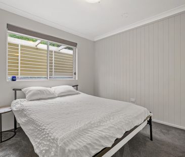 Spacious 2-Bedroom Unit in Secure Complex - Photo 6