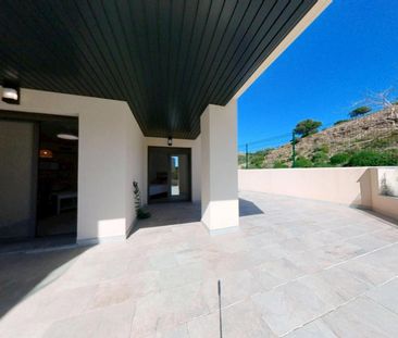 Piso de alquiler en Almayate - Photo 2