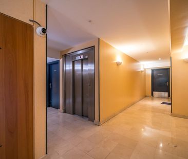 location Appartement T3 DE 70.14m² À LE CHESNAY - Photo 2