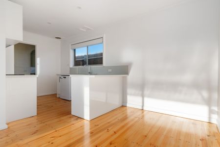 SPECTACULAR VIEWS! - Photo 3