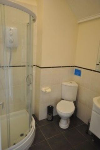 1 bedroom barn conversion to rent - Photo 5