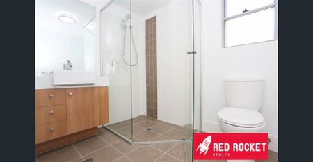 Contemporary Apartment - Secure Access - Photo 5