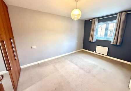 3 bedroom semi-detached house to rent - Photo 3