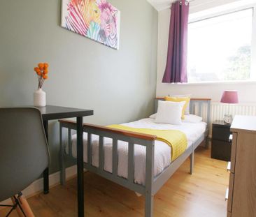 1 bedroom in a house share to rent - Photo 4
