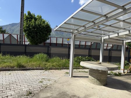 Location Maison 4 pièces 72m² ALBERTVILLE 73200 - Photo 3