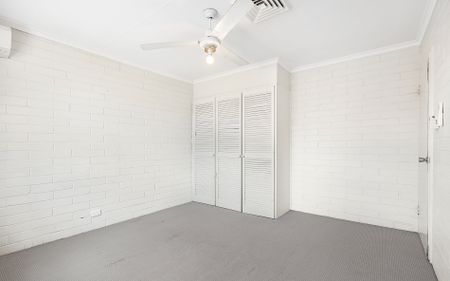 Low-Maintenance 3-Bedroom Townhouse in Bulgarra - Photo 2