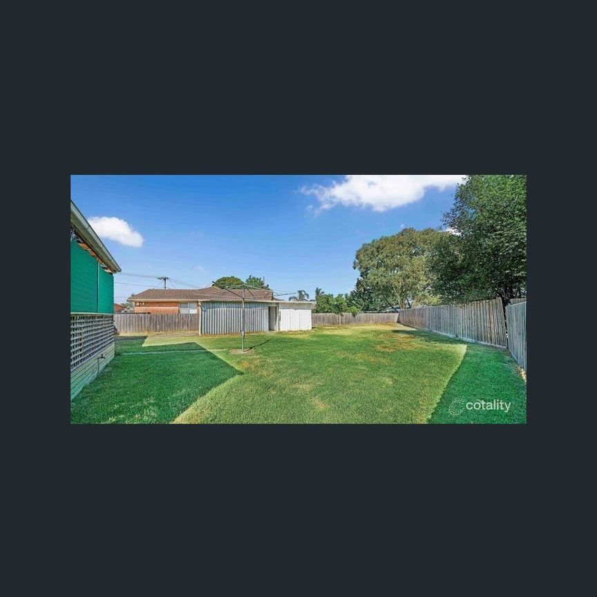2 Deborah St, Werribee, Vic 3030 - Photo 1