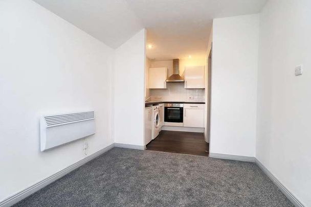 Brook Road, Harold House, TN2 - Photo 1