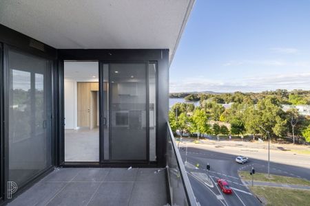 Modern apartment in a fantastic location - Photo 3